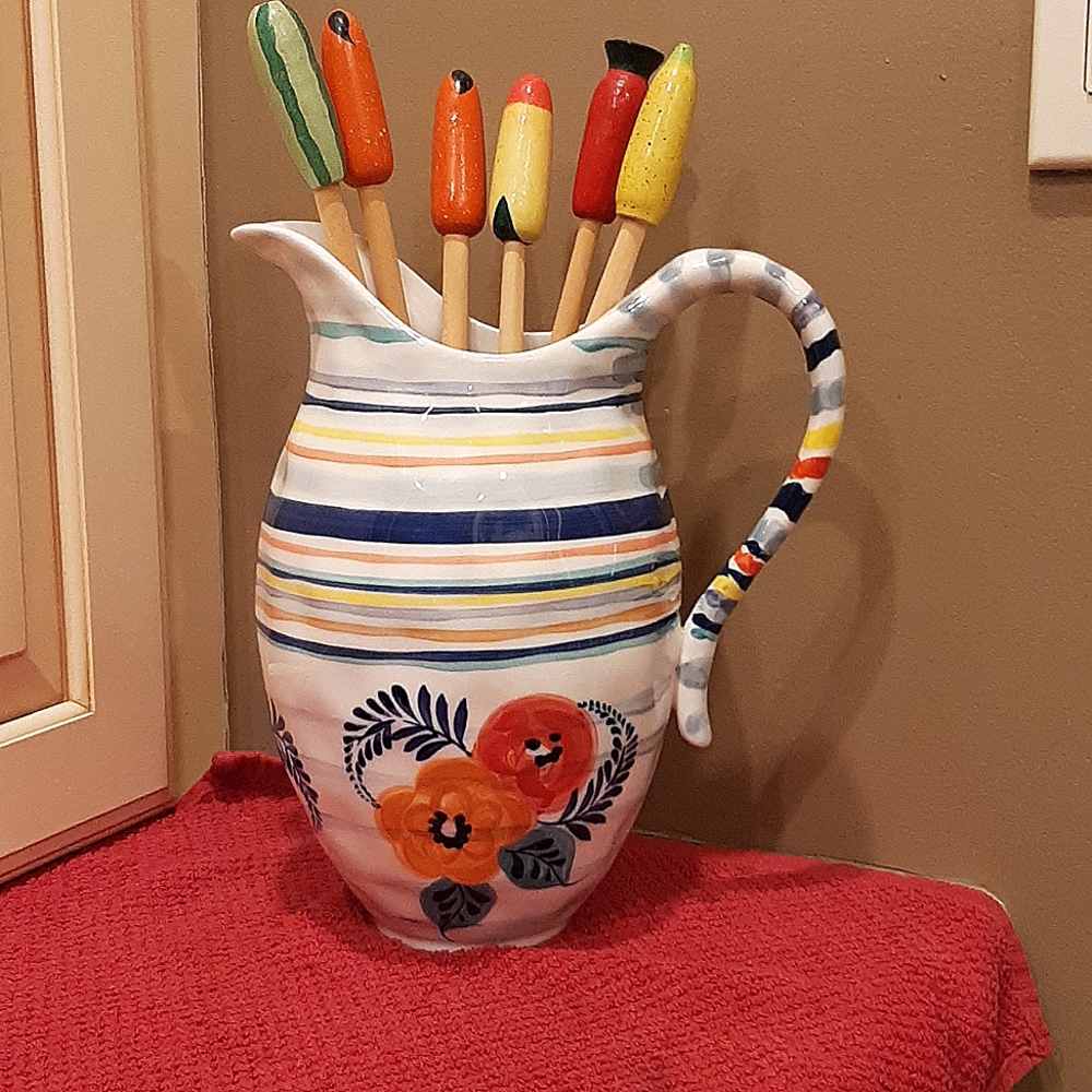 Ceramic pitcher